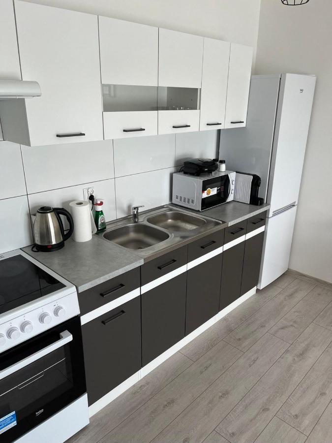 Sdh 1 Radzymin Comfortable Apartment Near Warsaw Экстерьер фото