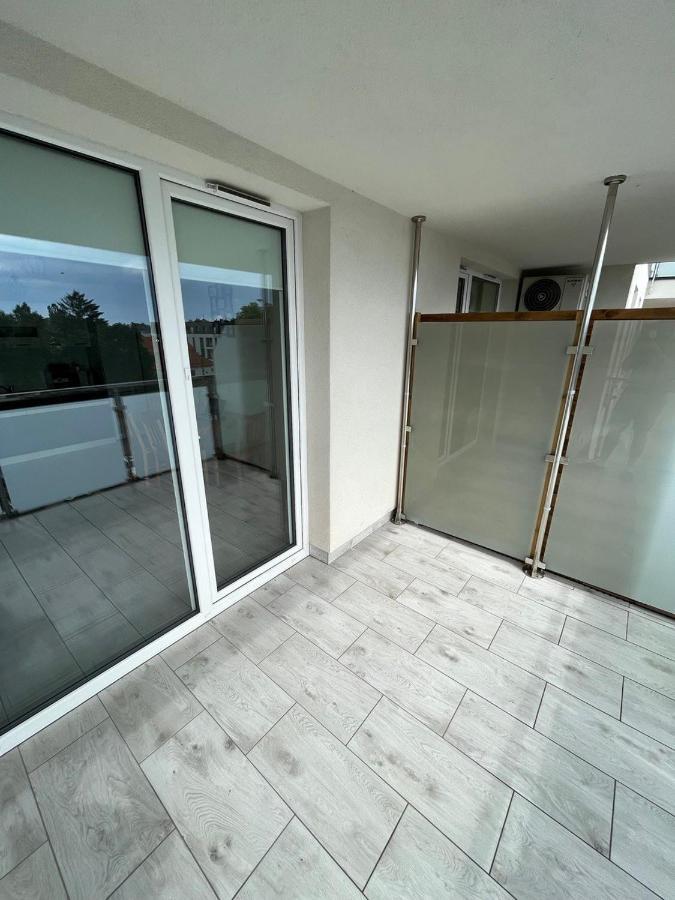 Sdh 1 Radzymin Comfortable Apartment Near Warsaw Экстерьер фото